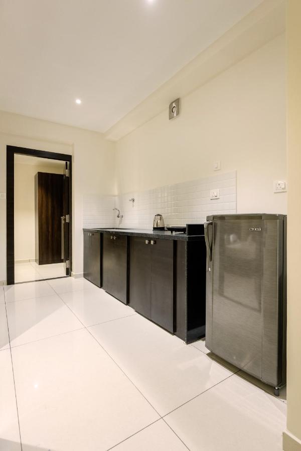 Hotel Paramount Suites&Service Apartments Mangaluru Exterior foto